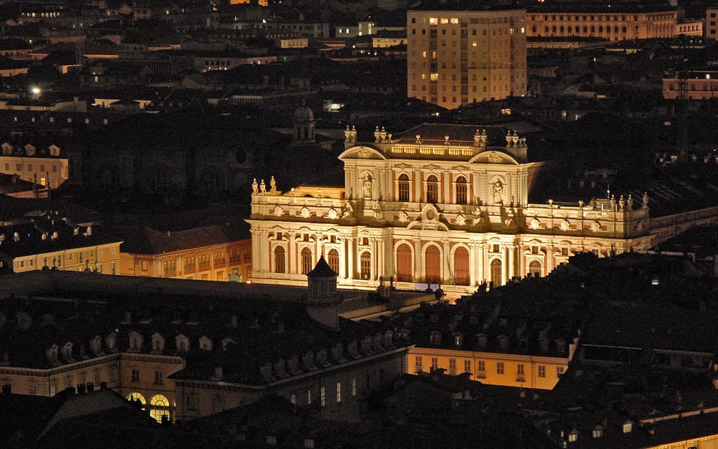 <center>Turin & The Langhe: Chocolate, Royalty & Barolo Hills</center>
